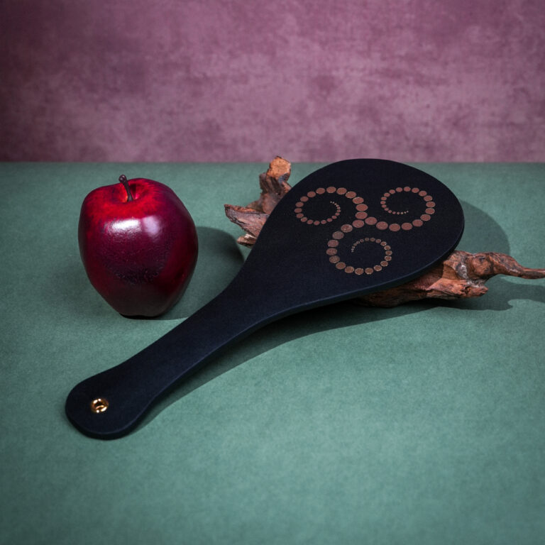 bdsm whip
