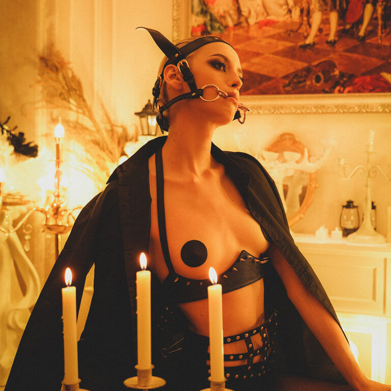 BONDAGE-MASK