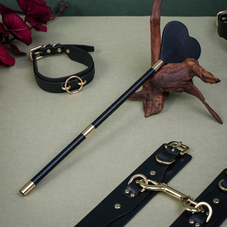 adjustable-bondage-set-leather-restraints