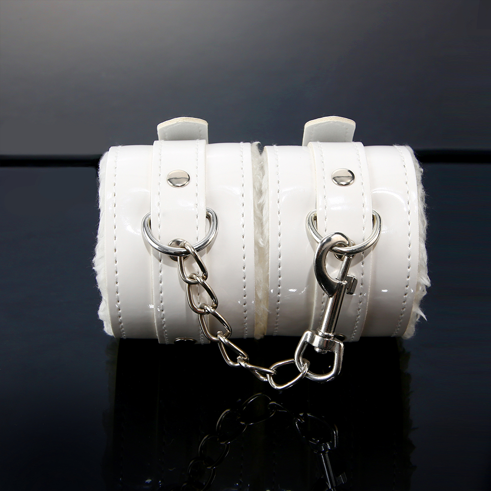 bdsm-cuffs