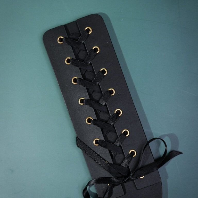 luxury-bdsm-paddle-submissive-training-toy