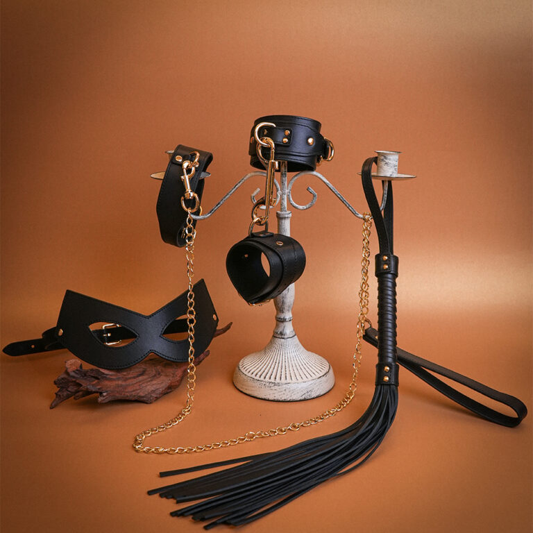 sensual-bdsm-kit-with-restraints