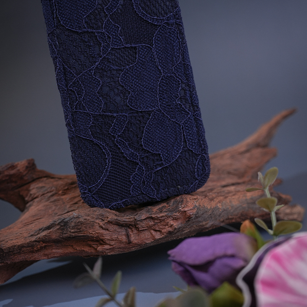 BONDAGE TRADER IN CHINA