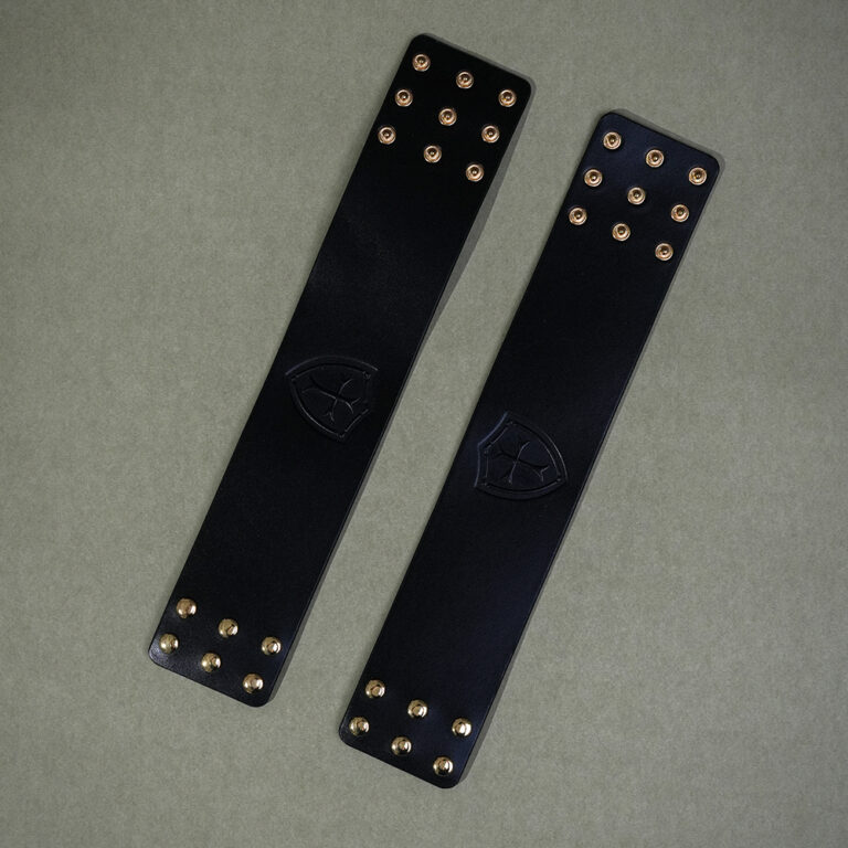 luxury-bdsm-accessories-romantic-scene