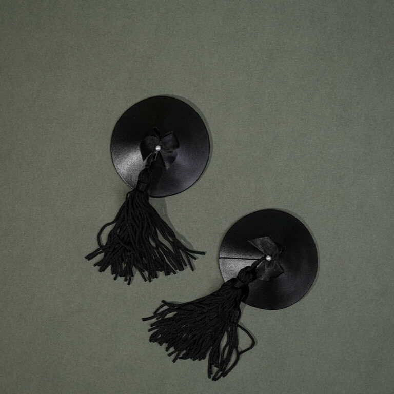 bondage-nipple-jewels-for-luxury-play